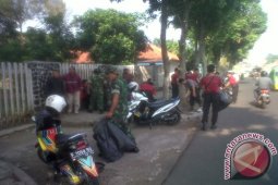 350 Personel TNI-Polri gelar bakti sosial