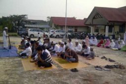 Muhammadiyah Landak Shalat Idul Adha di Halaman Kemenag