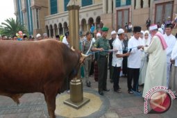 Wagub : Momentum Berbagi Antar Sesama