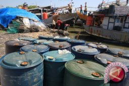 Polisi Tangkap Warga Diduga Penjual BBM Ilegal