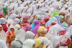 Ratusan Karyawan Adaro Ikuti Salat Istisqa