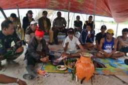 Masyarakat Sagatani Gelar Ritual "Nyimah Tanah" di Lokasi Longsor