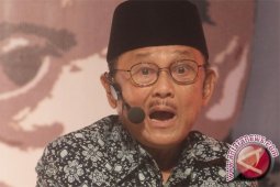 Habibie Dirawat di RS Boromeus Bandung