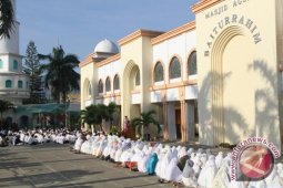 Khatib : Marilah Hidup Dalam Kesederhanaan