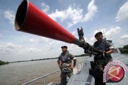 Petugas Kejar Pengebom Ikan di Aceh Selatan