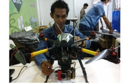 Drone Ciptaan Anak Muda Ada di Indocomtech 2014