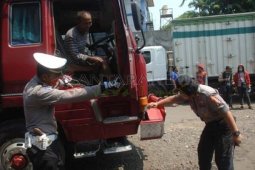 Seorang Meninggal Akibat Kecelakaan Antartruk