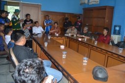 DPRD upayakan upah naik tanpa investor kabur