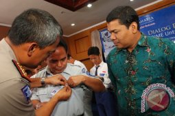 SEMATKAN PIN PELOPOR