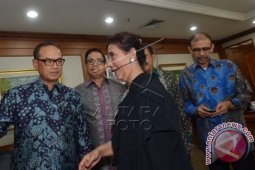 Pertemuan Menteri Kelautan-KADIN