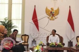 Presiden Joko Widodo Terima Pimpinan OJK