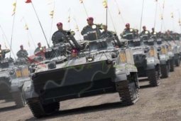 Defile Tank Amfibi
