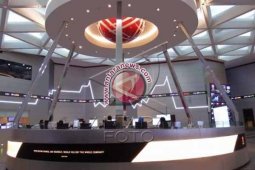 IHSG Senin Dibuka Menguat 12,99 Poin