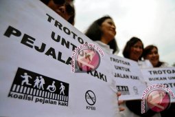 Tips Aman Bagi Pejalan Kaki