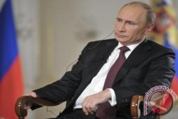 Putin Bahas Suriah dan Minyak Dengan Pangeran Saudi