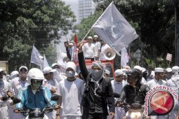 FPI tidak dibubarkan karena tidak terdaftar