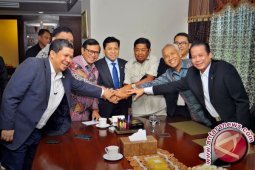 KIH Gelar Rapat Dengarkan Hasil Tim Lobi