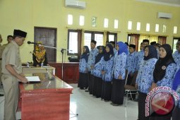 Bupati Lantik 59 Kepala Sekolah dan Pengawas
