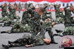 Brimob Kembali Gunakan Loreng