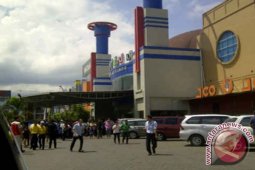 Gempa Bumi 7,3 Guncang Manado