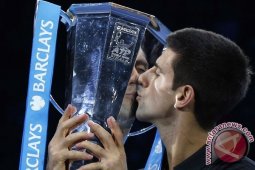 Djokovic Juara Final Tur ATP Setelah Federer Mundur