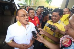 38 Peserta Rapimnas Desak Aburizal Calonkan Diri