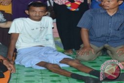 KSDA Bawa Penderita Lumpuh ke Rumah Sakit