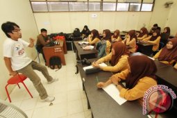 PELATIHAN FOTOGRAFI JURNALISTIK