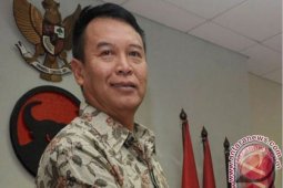 PDIP Harap Demokrat Tak Ikut Tandatangani Hak Interpelasi