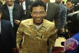 DPR Dapat Tersinggung Akibat Menteri Dilarang Rapat