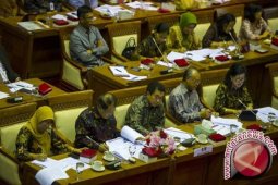 Larangan Menteri ke DPR Mentahkan Rekonsiliasi
