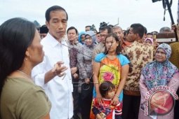 Presiden Kunjungi Kampung Nelayan Bengkulu