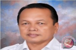 Pemerintah Sebaiknya Turunkan Harga BBM