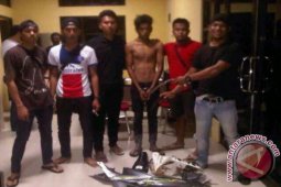 Polisi Tangkap Dua Pemuda Pencuri Sepeda Motor