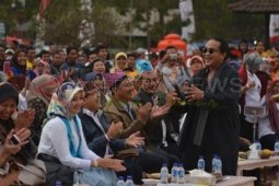 Shalawat Warnai Jazz Ijen Banyuwangi 2015