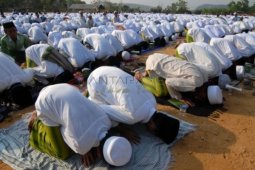 PLN Jatim Programkan Sholat Berjamaah Bagi Jajarannya