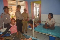 Kapolres Kunjungi Korban Keracunan