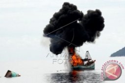 Kapal Asing Ilegal Ditenggelamkan