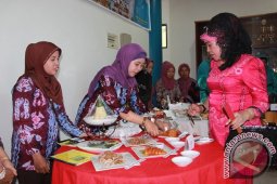 Tingkatkan Pengetahuan Makanan Sehat