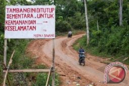 KPK Diminta Usut Korupsi Pertambangan di Asel