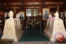 Akses Menuju Makam Soeharto Ditutup Karena Longsor