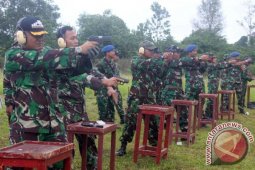 Lanud Gelar Latihan Menembak