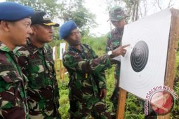 LANUD LATIHAN MENEMBAK