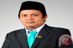 Moratorium Tak Berlaku Bagi Guru