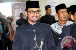 DPRA Bentuk Pansus Bendera dan Lambang Aceh