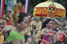 Melepas Matahari 2014