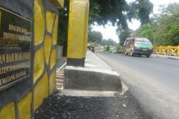 Transportasi Siantar-Tanah Jawa Normal