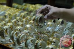 Awal 2015, Harga Emas Naik