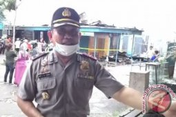 135 Petak Di Pasar Kebun Sayur Terbakar