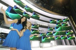 SamsungRilis  kualitas TV JS9500 Dengan Kecerahan Tingkat Baru